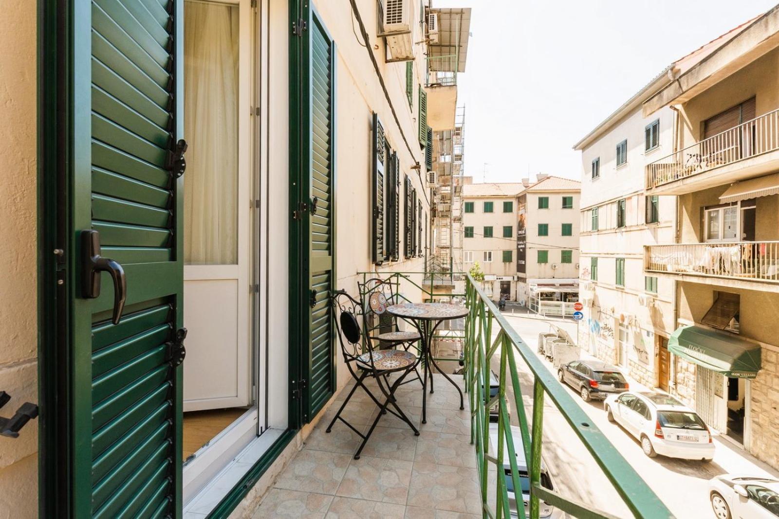 Eva Luxury Two Bedrooms & Bacvice Apartament
